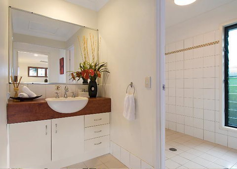 Suranadi Beach House 1 - Lismore Accommodation 1