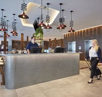 Holiday Inn Express Newcastle - Lismore Accommodation