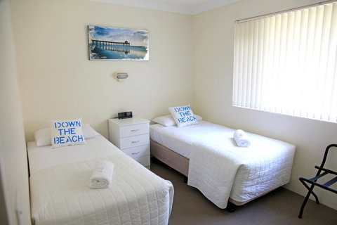 Beach House Holiday Apartments - Lismore Accommodation 24