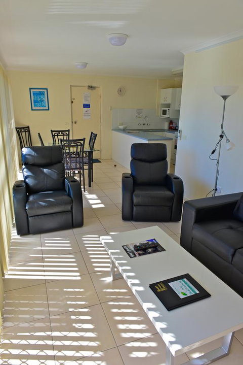 Beach House Holiday Apartments - Lismore Accommodation 7
