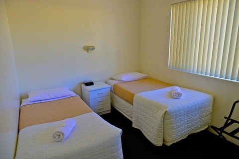 Beach House Holiday Apartments - Lismore Accommodation 9