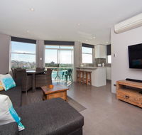 Gorgeous Coogee Views 2 beds WT21 - Lismore Accommodation