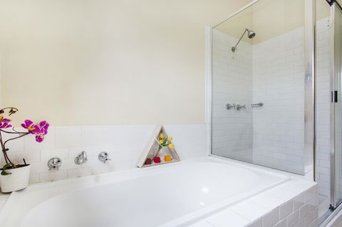 Sydney Harbour Bed And Breakfast - Lismore Accommodation 23
