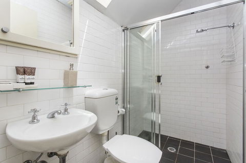 Sydney Harbour Bed And Breakfast - Lismore Accommodation 35