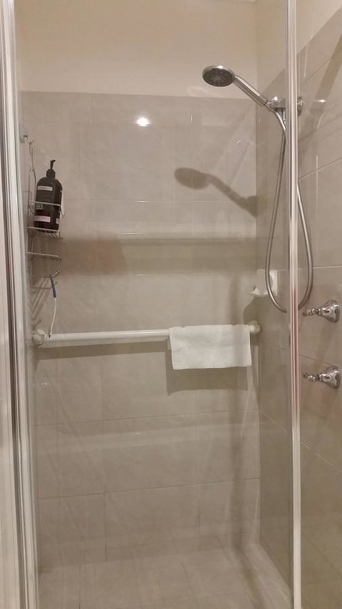 Twin Palms Holiday House At Lighthouse - Lismore Accommodation 13