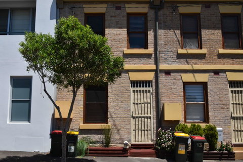 2 Bed House + Loft In Pyrmont - Lismore Accommodation 21