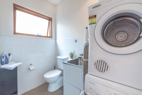 2 Bed House + Loft In Pyrmont - Lismore Accommodation 20