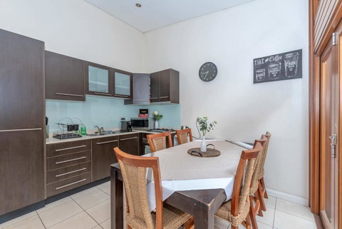 2 Bed House + Loft In Pyrmont - Lismore Accommodation 2