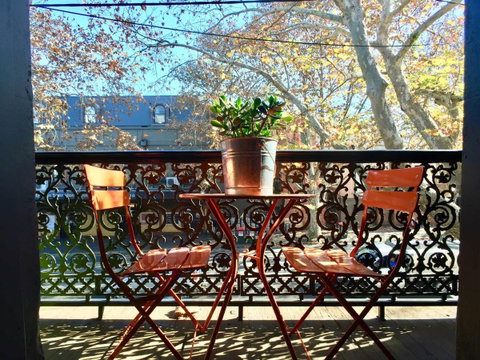 3 Storey Home Close Walk To Fox Studios SCG & City - Lismore Accommodation 1