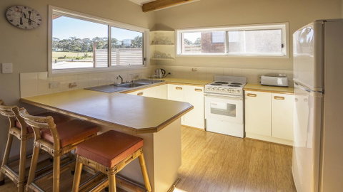 Boomer Crescent 5 Kioloa - Lismore Accommodation 3