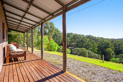 Braeside Cabin Four - Ziera - Lismore Accommodation 1