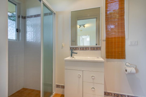 Breeze In Mollymook Beach - Lismore Accommodation 1