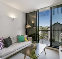 Bright Modern Apartment w Parking and Gym Near CBD - Lismore Accommodation