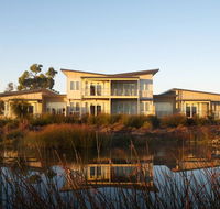 Broadbeach Inverloch Resort - Lismore Accommodation