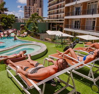 Bunk Surfers Paradise - Lismore Accommodation