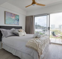 Burleigh Point Beach Vibes Stylish and Modern - Lismore Accommodation