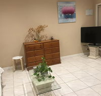 Cairnlea St Albans Townhouse - Lismore Accommodation