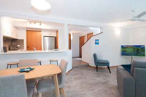 Calinda Sol 7 Byron Bay - Lismore Accommodation 1