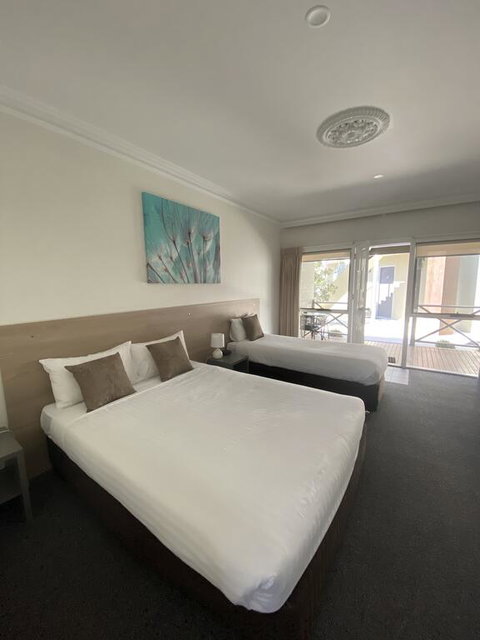 Campaspe Lodge - Lismore Accommodation 2