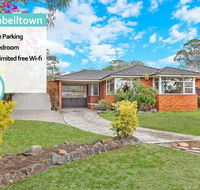 CAMPBELLTOWN HOLIDAY HOME 3 BED  FREE PARKING NCA039 - Lismore Accommodation