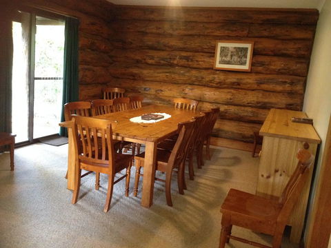 Canobolas Mountain Cabins - Lismore Accommodation 2