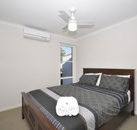 Capricorn Villas - Lismore Accommodation