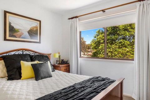 Carroll Ave 85 Mollymook - Lismore Accommodation 1