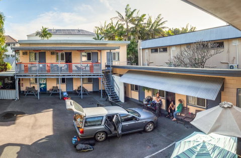 Castaways Backpackers Cairns - Lismore Accommodation 2