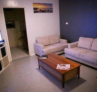 Cave Place Units - Lismore Accommodation