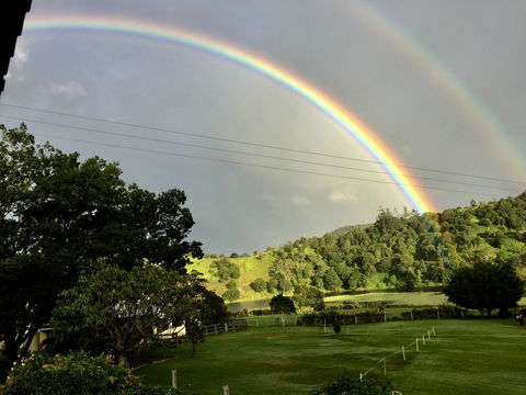 CedarBrae Country Stay - Lismore Accommodation 1