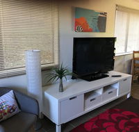 Central Gold Coast 3 Double Bedroom Apartment - Lismore Accommodation