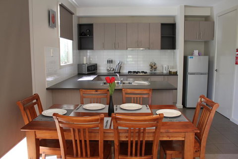 Central Shepparton Apartments - Lismore Accommodation 2