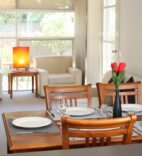 Central Shepparton Apartments - Lismore Accommodation 3