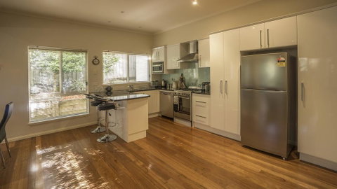 Championship Golf Course On Your Back Door - Lismore Accommodation 3