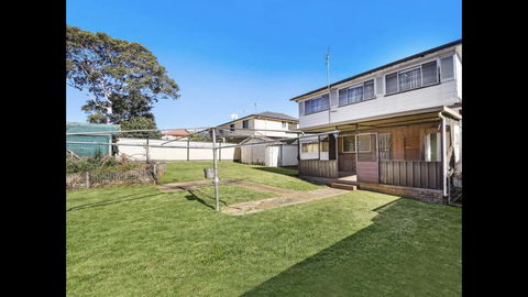 Charming Home In Sydney - Lismore Accommodation 2
