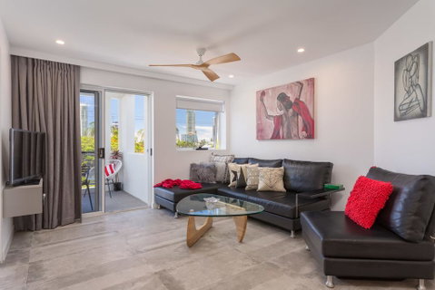 Chevron Sails - Lismore Accommodation 0