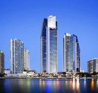 Circle On Cavill Sky Home- Holidays Gold Coast - Lismore Accommodation