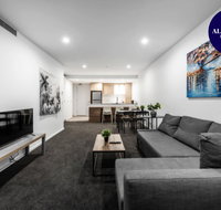 CITY APARTMENT and FREE CITY TOUR BUS NEARBY - Lismore Accommodation