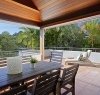Clarkes Beach Villa Byron Bay - Lismore Accommodation