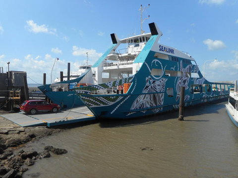 Cleveland Holiday Home - Lismore Accommodation 2