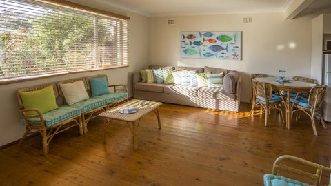 Clissold Street 11 Mollymook - Lismore Accommodation 1