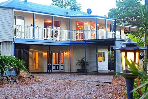 CLOUD 9 - Cliff Top Eagle Heights - Lismore Accommodation 1