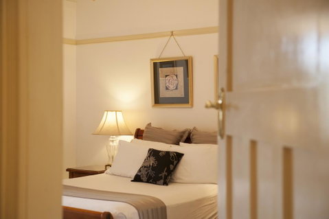 Cobb & Co Court Boutique Hotel - Lismore Accommodation 0