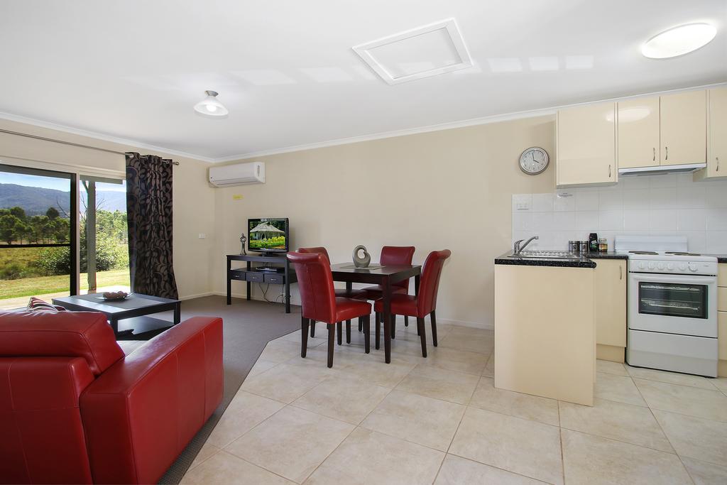 Allans Flat VIC Lismore Accommodation
