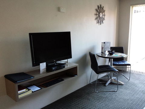 Comfort Inn Towradgi Beach - Lismore Accommodation 0