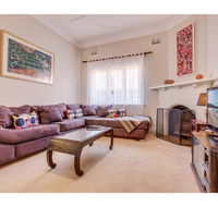 Comfy family home in chill beachside neighbourhood - Lismore Accommodation