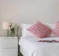 Cosy 3BR Penthouse close to Westfield and Train - Lismore Accommodation