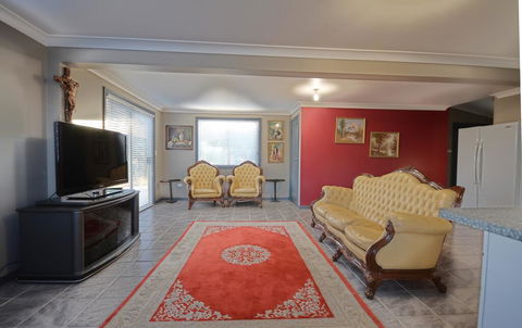 Cottage In The Country - Lismore Accommodation 1