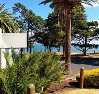 Cowes Partner Retreat - Beachfront - Lismore Accommodation