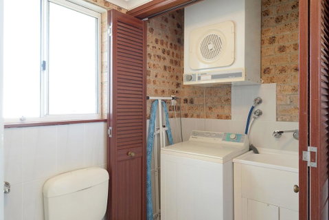 Crystal Waters Unit 2 - Lismore Accommodation 2